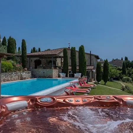 Lo Spicchione Villa *